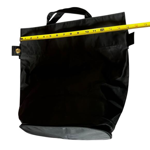 Black Nylon Travel Backpack NWT • Lightweight Adjustable Strap • Unisex Day/Trip - Picture 5 of 8